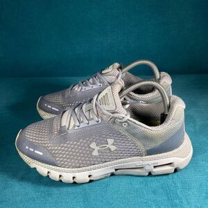 Size 8.5 - Women’s Under Armour HOVR gray shoes